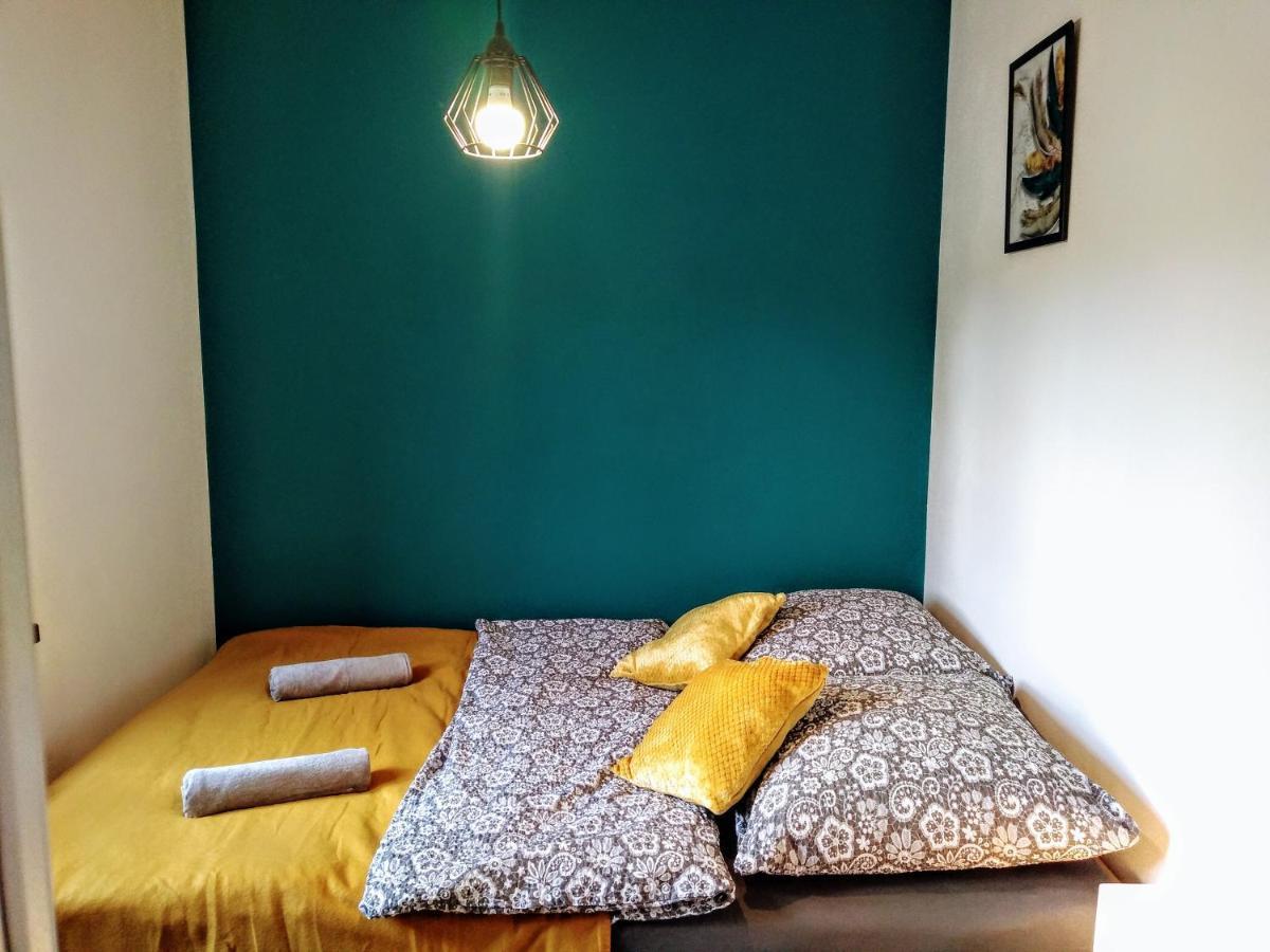 Apartamenty Jodlowa - Bilard - Bawialnia - Krolikarnia Krajno-Zagorze Exterior foto