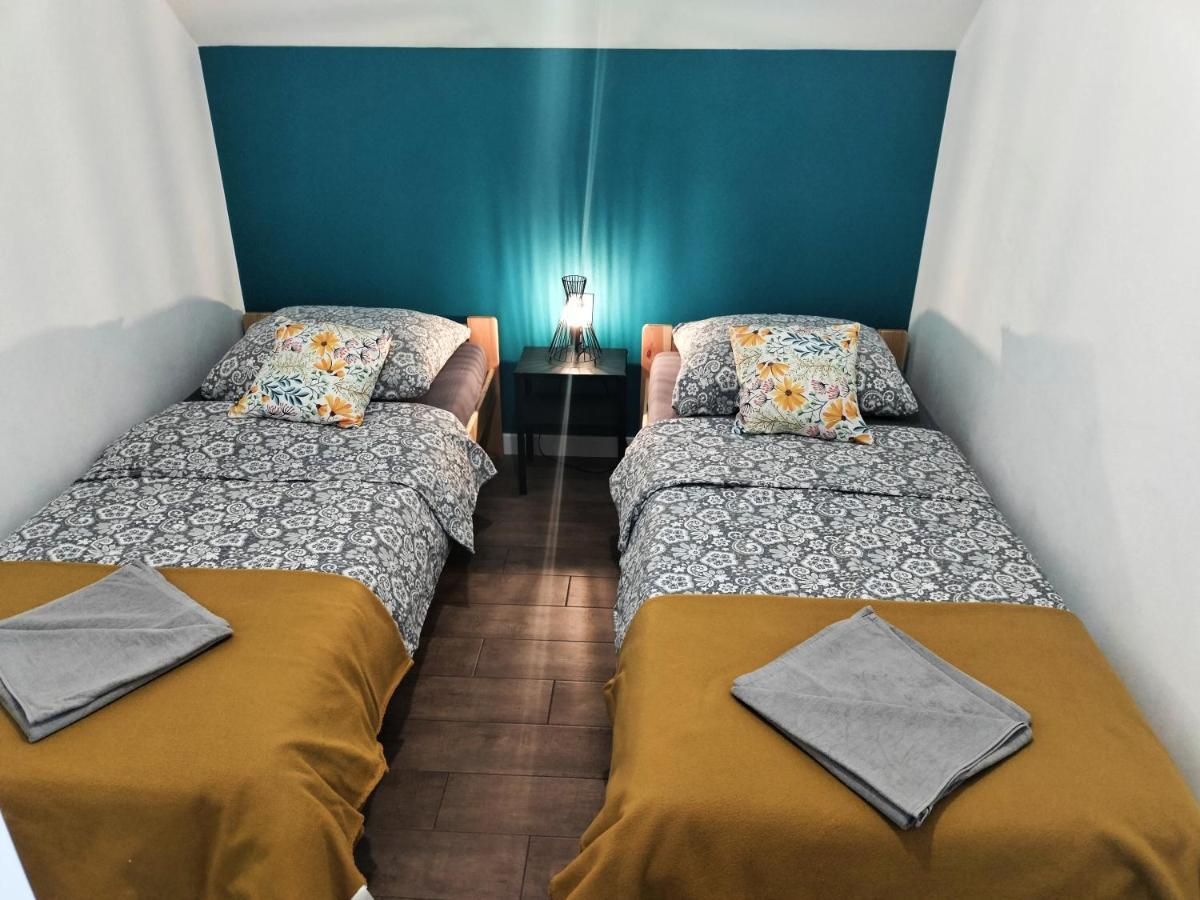 Apartamenty Jodlowa - Bilard - Bawialnia - Krolikarnia Krajno-Zagorze Exterior foto